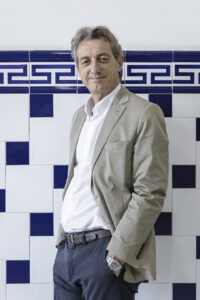 Carlos Martinez Colomer, Vicepresidente primero de Casa Caridad